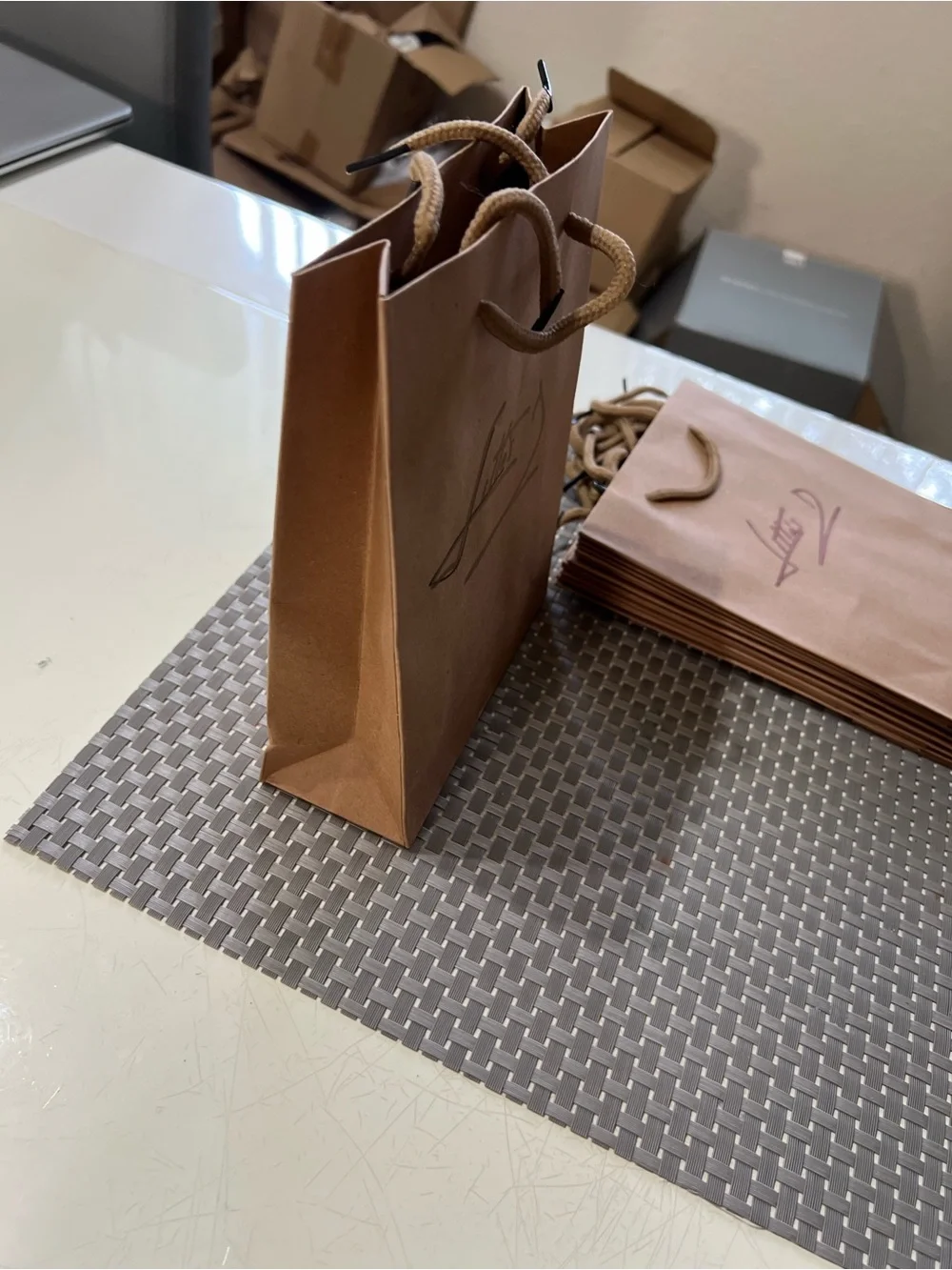 Brown Men’s Gift Shopper Bag - Stylish Everyday Carry 8 bags